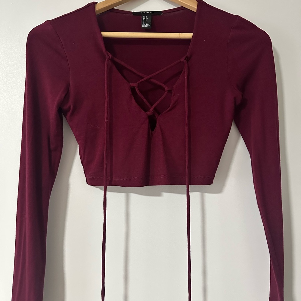 Women's Burgundy Long Sleeve Crop Top